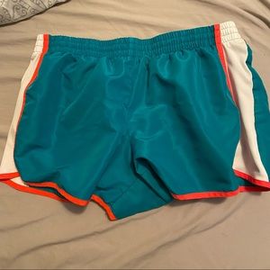 Danskin now athletic shorts size L (12-14)